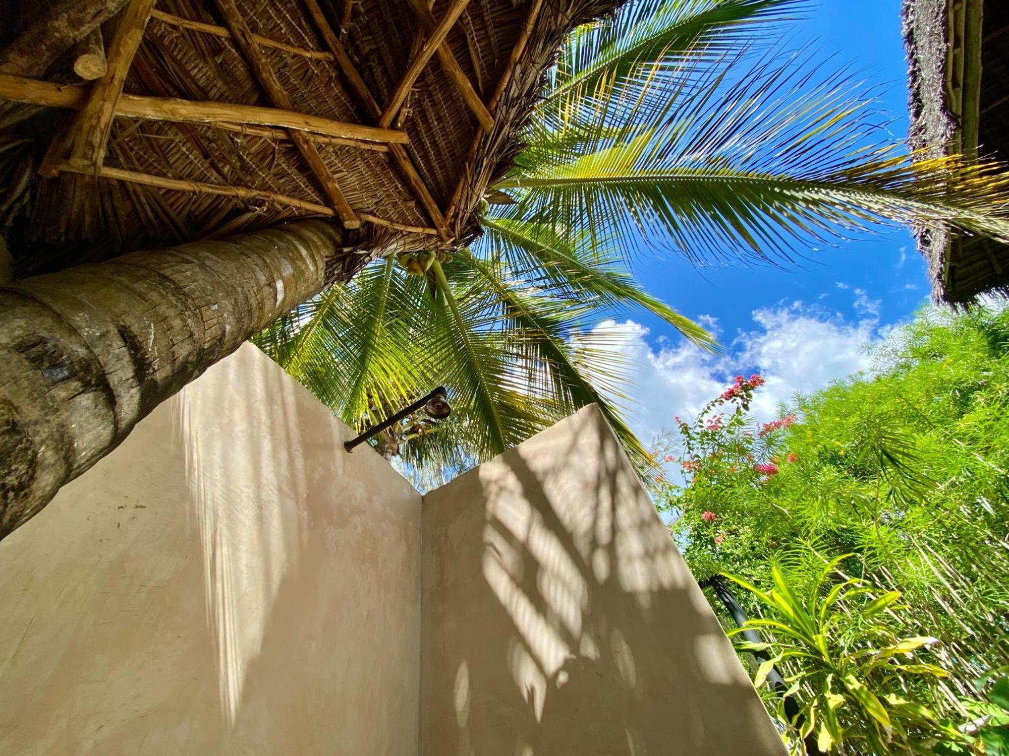 The Seles Boutique Hotel Gazija Luaran gambar