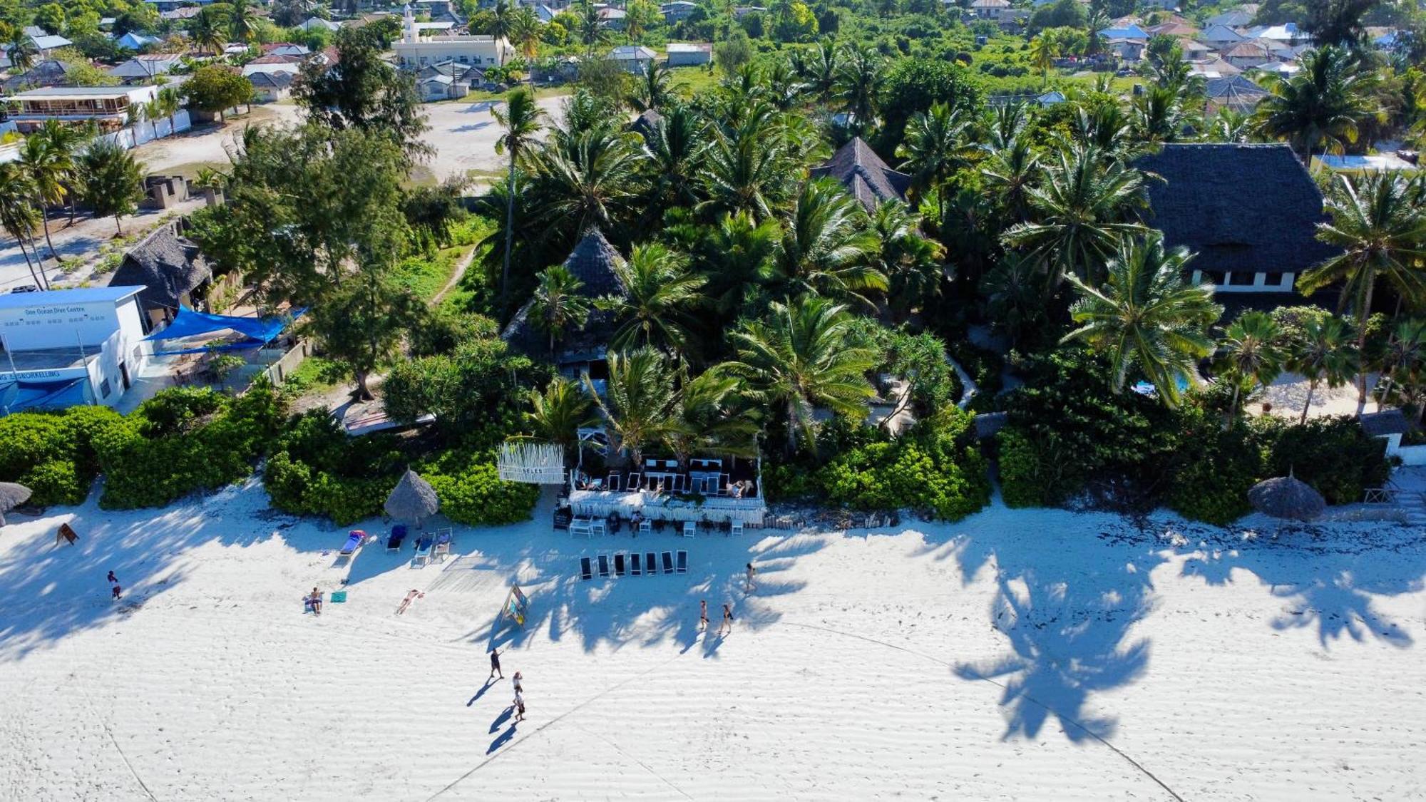 The Seles Boutique Hotel Gazija Luaran gambar