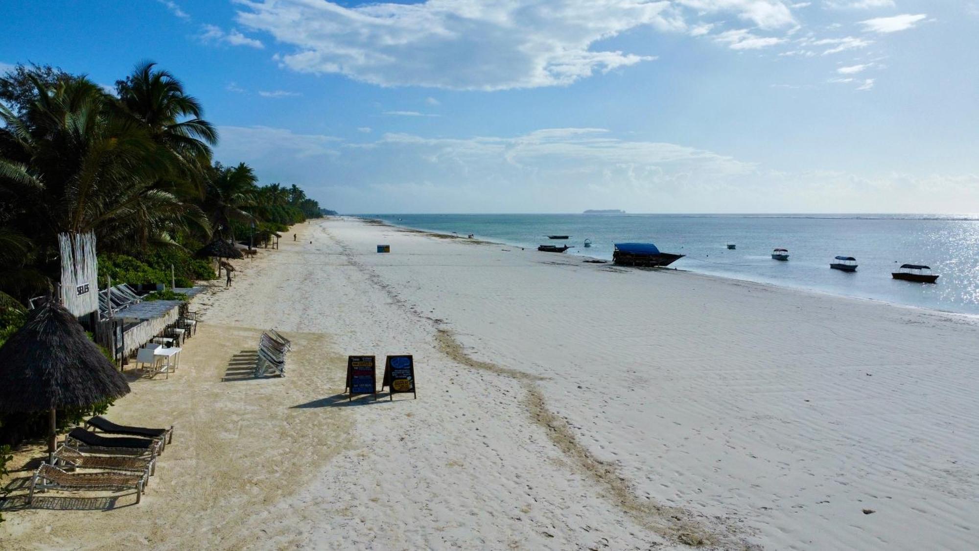 The Seles Boutique Hotel Gazija Luaran gambar