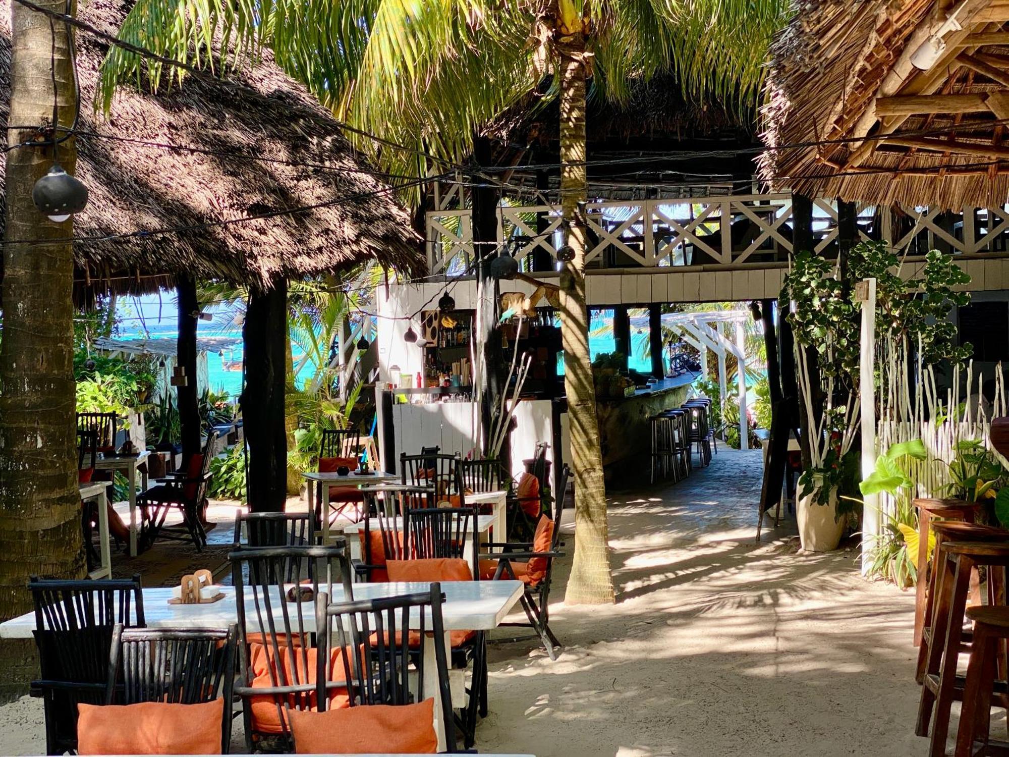 The Seles Boutique Hotel Gazija Luaran gambar